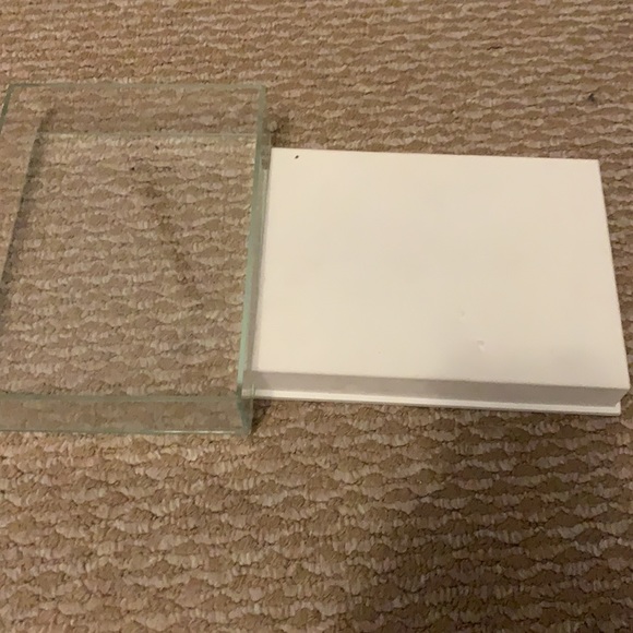 Frame - Picture 4 of 4